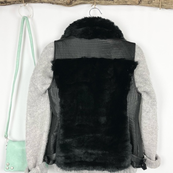 Guess Vest Faux Fur and Leather Zip Front, Size Small - Picture 2 of 10
